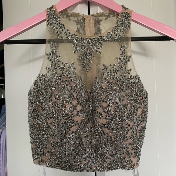 Blush pink formal dress - Picture 3 of 6